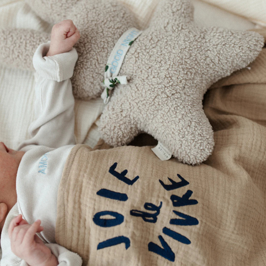 GIANT SWADDLE | FINE BROWN
