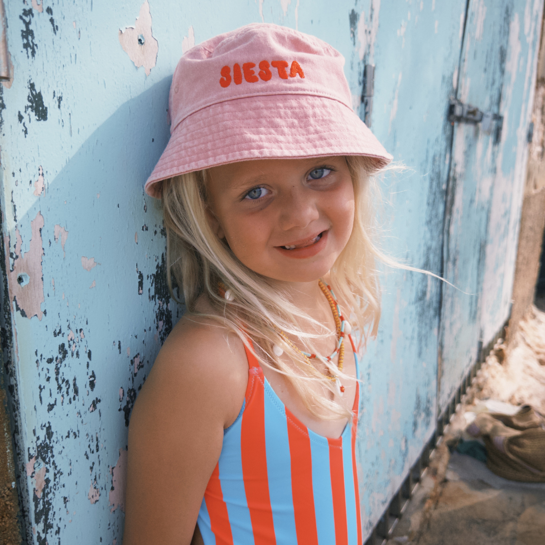 Bucket Hat | Pinky promise