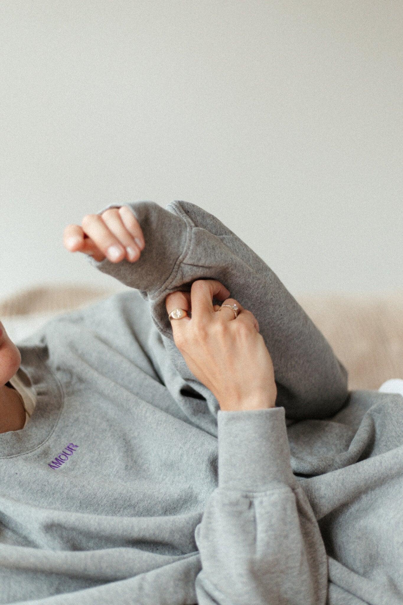 WMN SWEATER - FEELIN' GREY