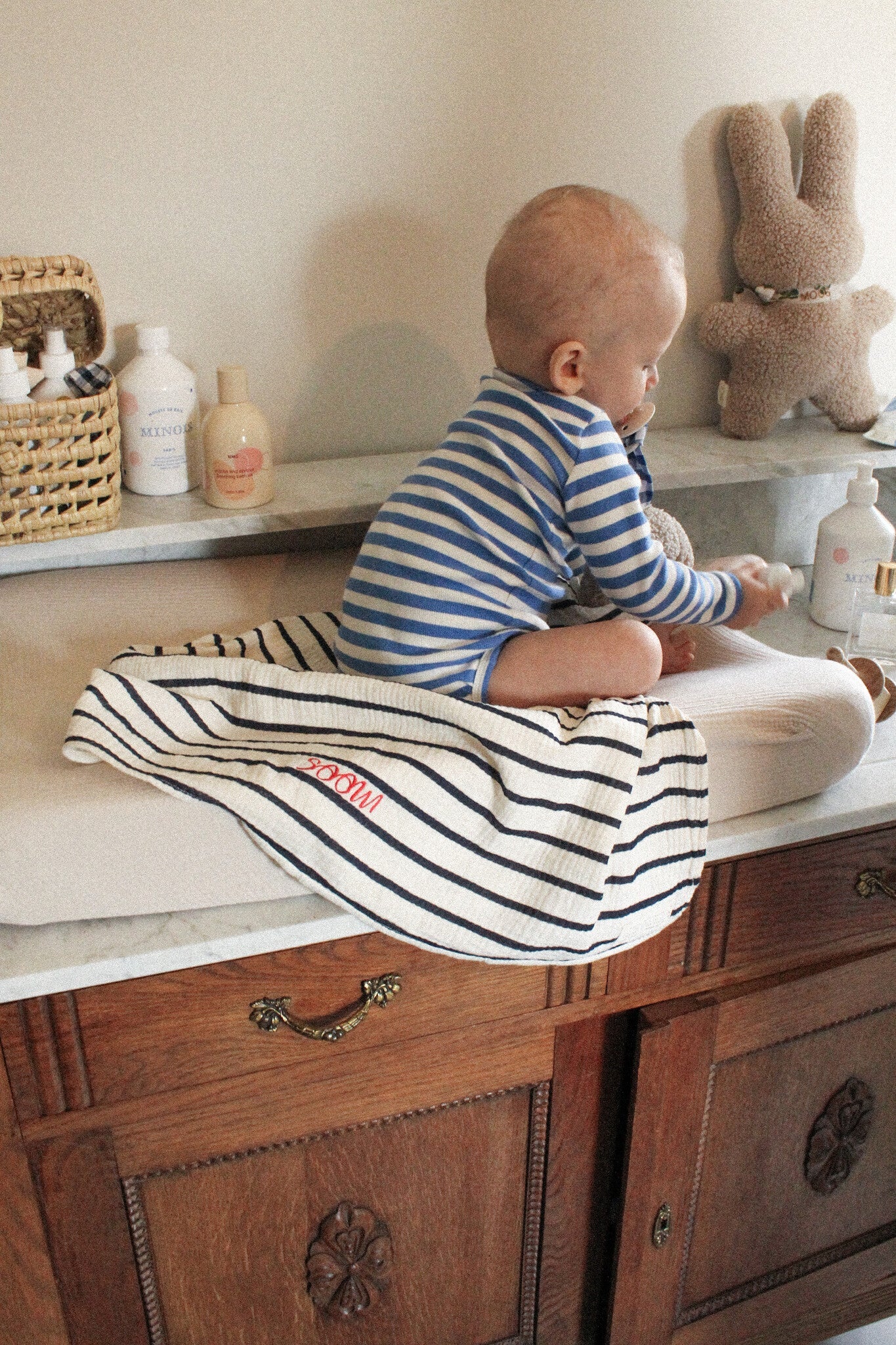 HUGE TOWEL - THE BRETON STRIPE