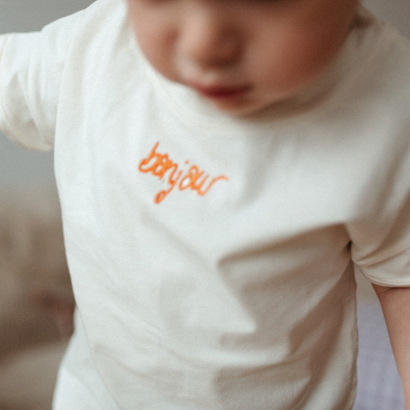 TINY TEE | COSY WHITE