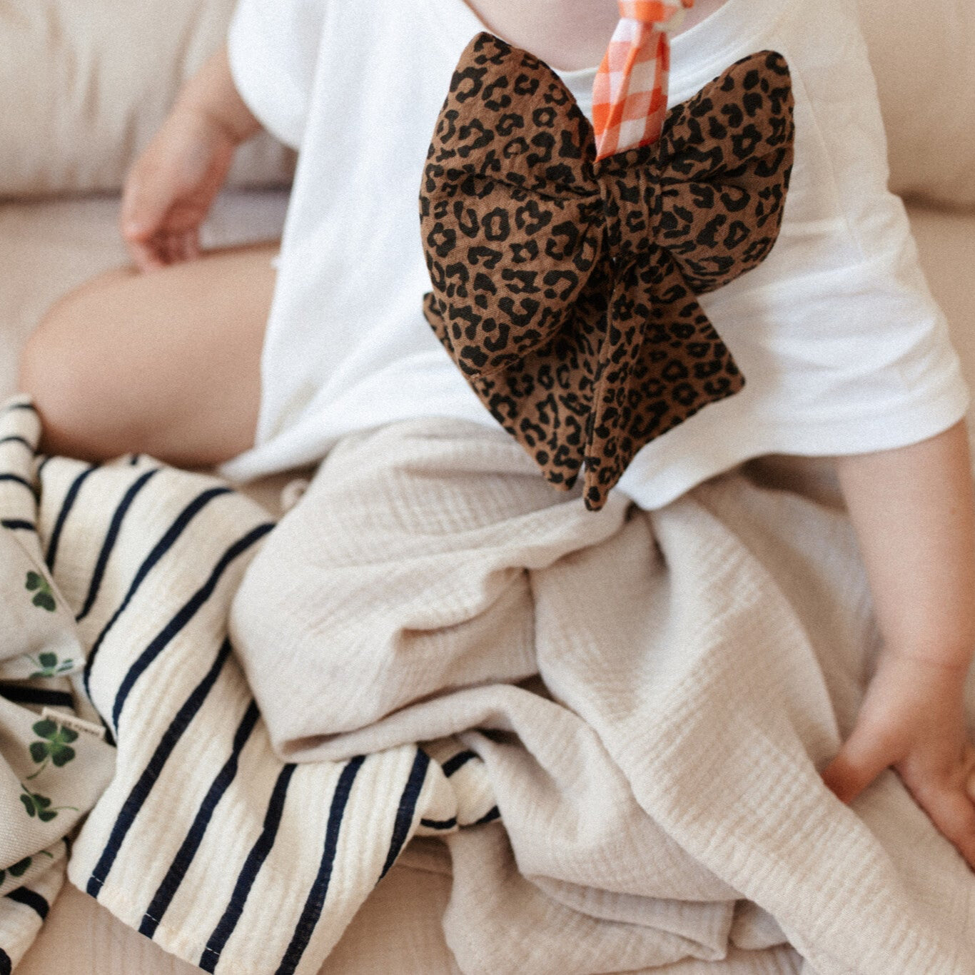PACIFIER CLOTH | PUT A BOW ON IT LEOPARD