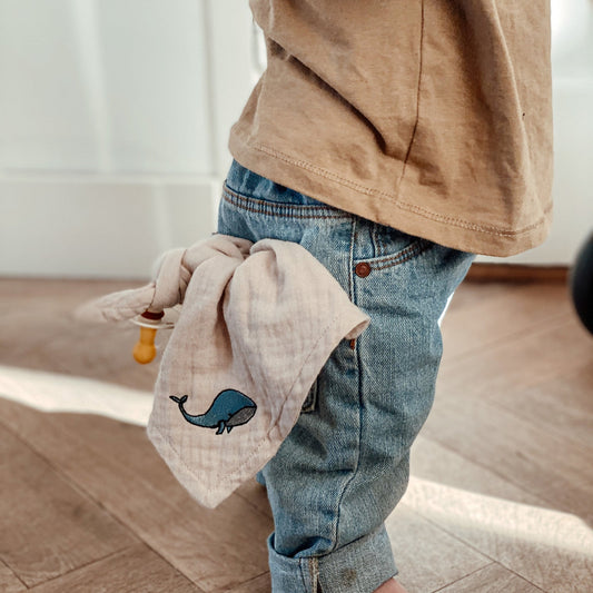PACIFIER CLOTH CUDDLE | BONJOUR BEIGE