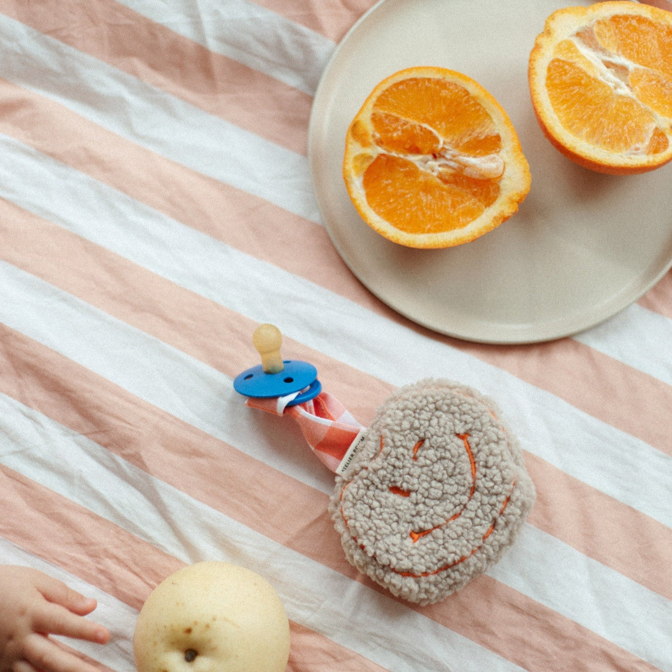 PACIFIER CLOTH POMME TEDDY | OOPSY ORANGE