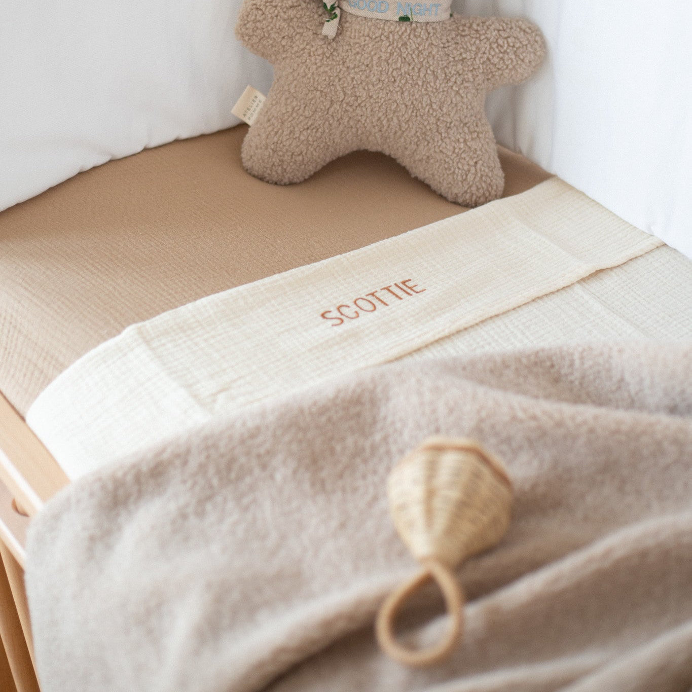 FLAT SHEET CRIB | COSY WHITE