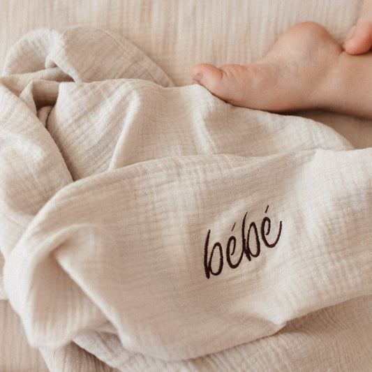 GIANT SWADDLE | BONJOUR BEIGE