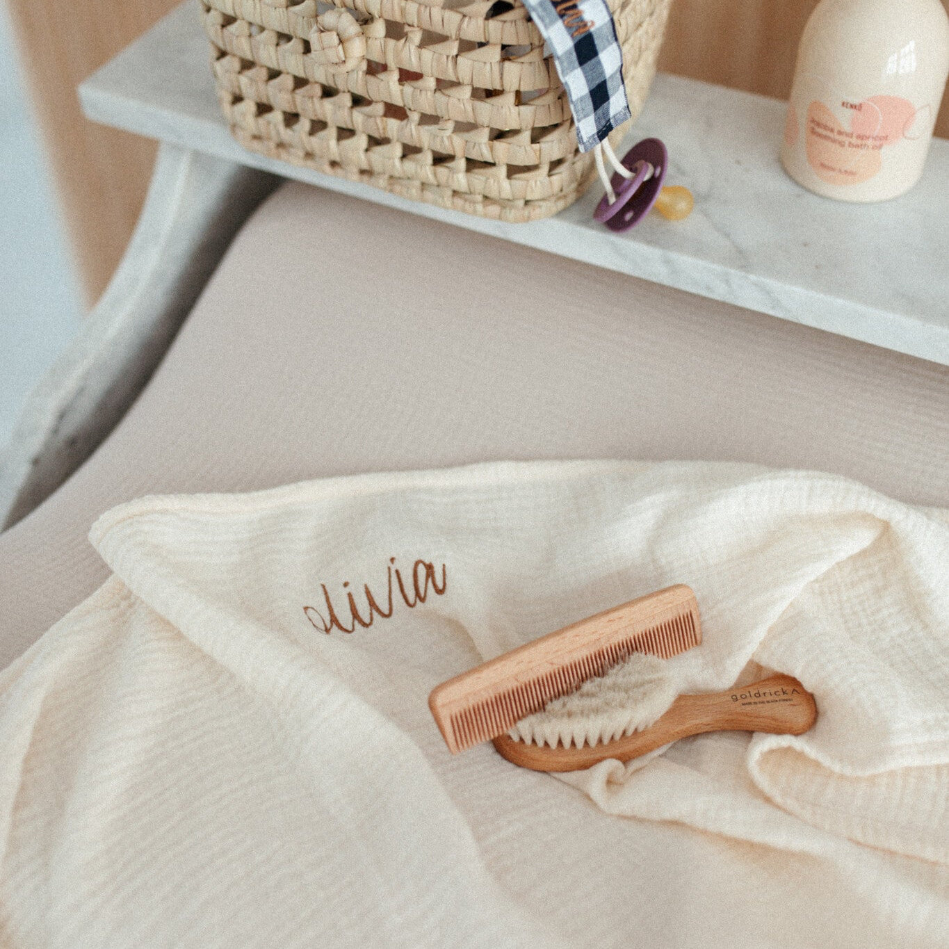 CHANGING COVER | BONJOUR BEIGE