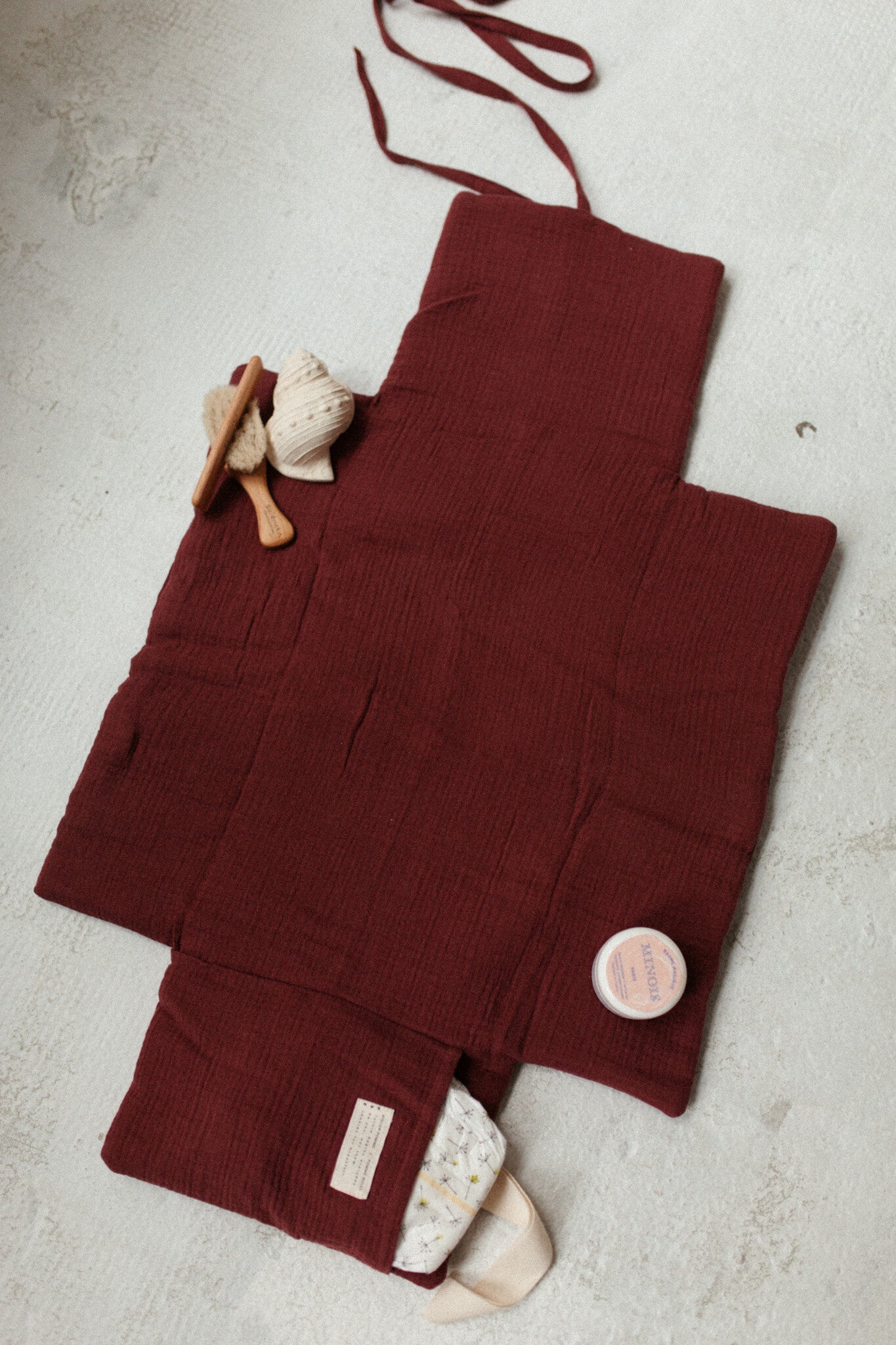 CHANGING PAD TO GO  | BURGUNDY BOO