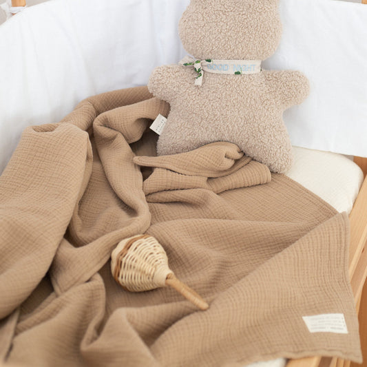 MUSLIN BLANKET CRIB | FINE BROWN