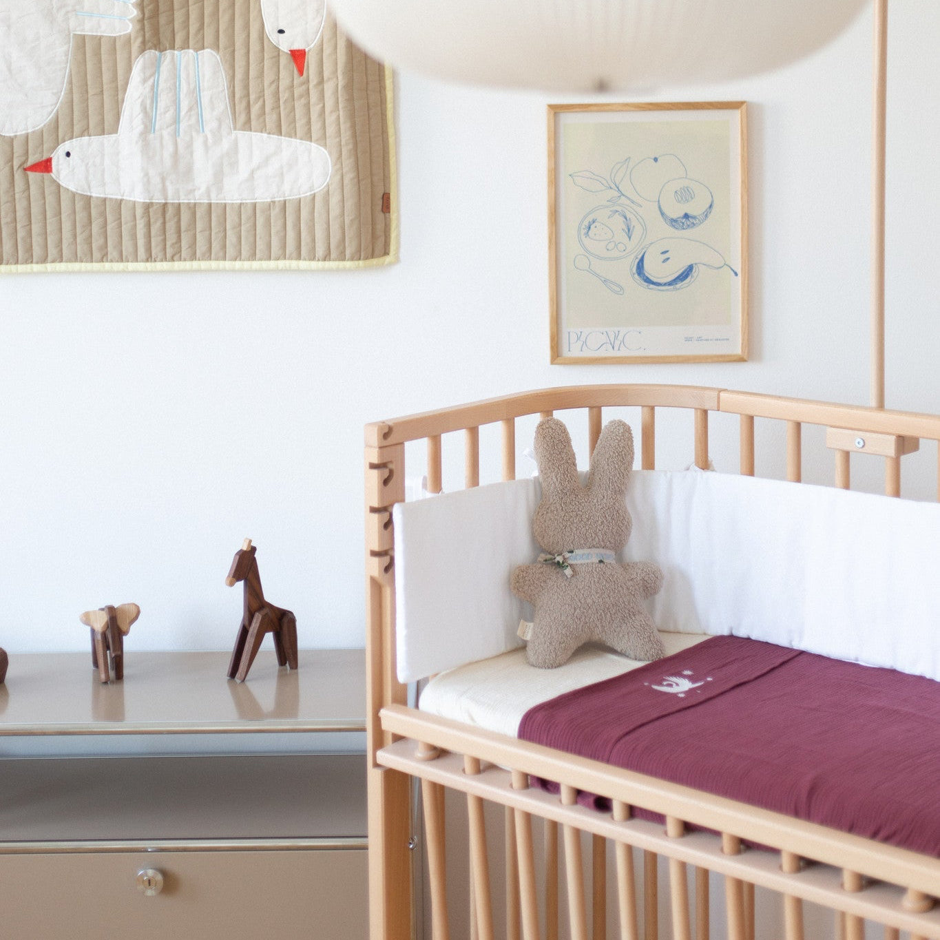 FLAT SHEET CRIB | BURGUNDY BOO