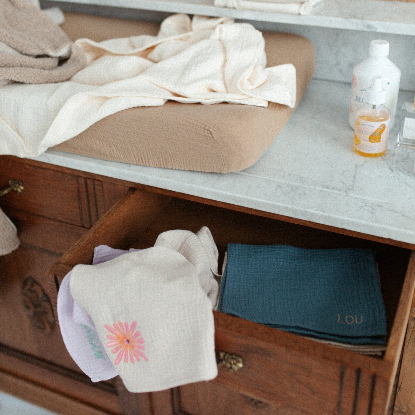 PETIT TOWEL | BONJOUR BEIGE