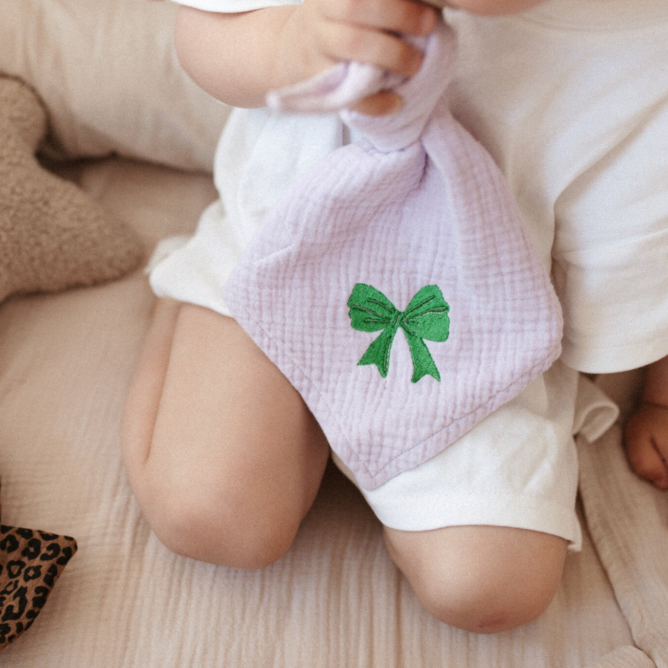 PACIFIER CLOTH CUDDLE | LUCKY LILA
