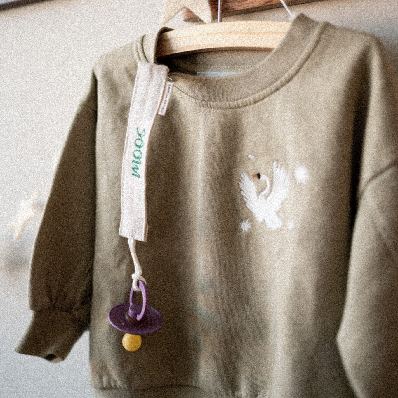 PACIFIER CORD | LOVELY LINNEN