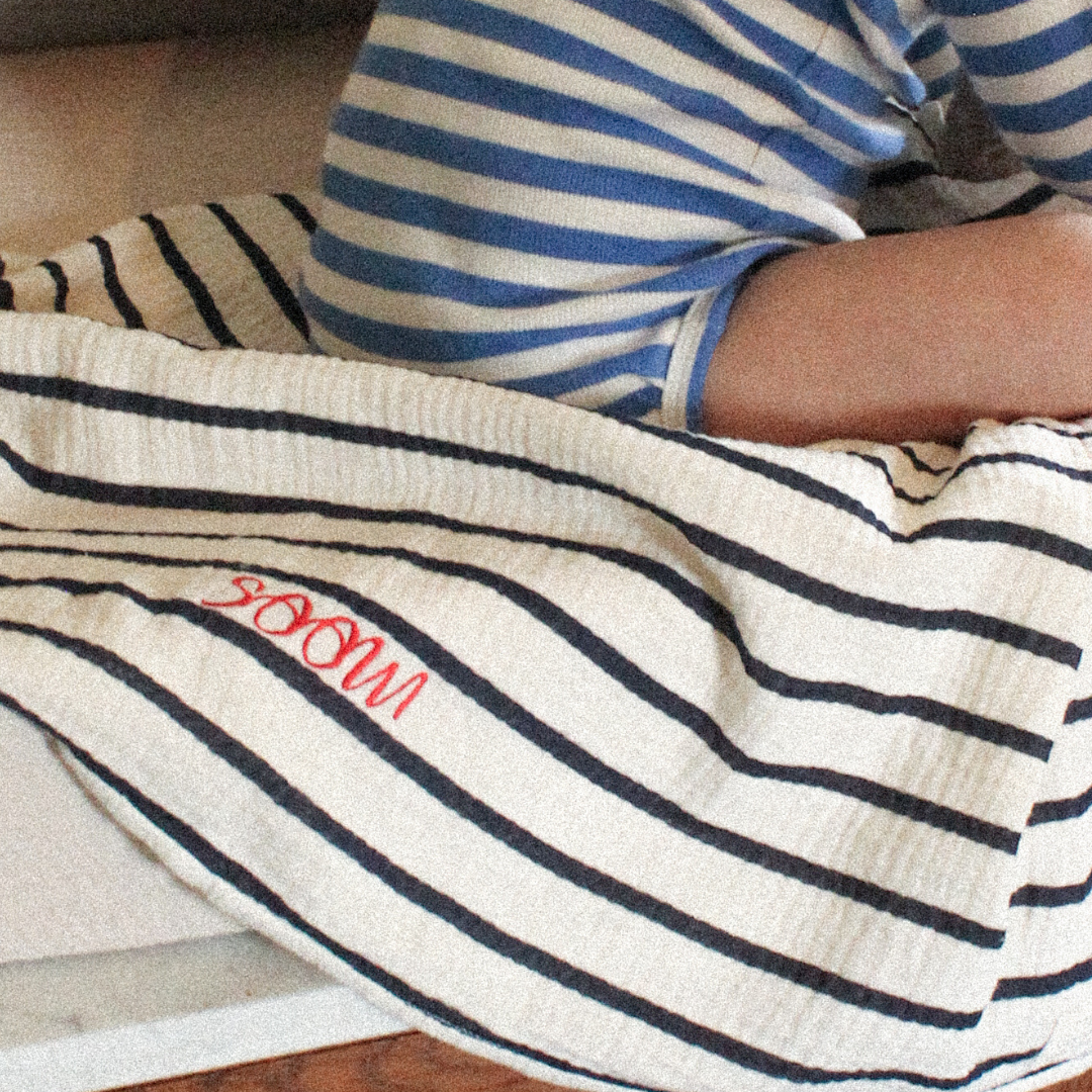 HUGE TOWEL - THE BRETON STRIPE