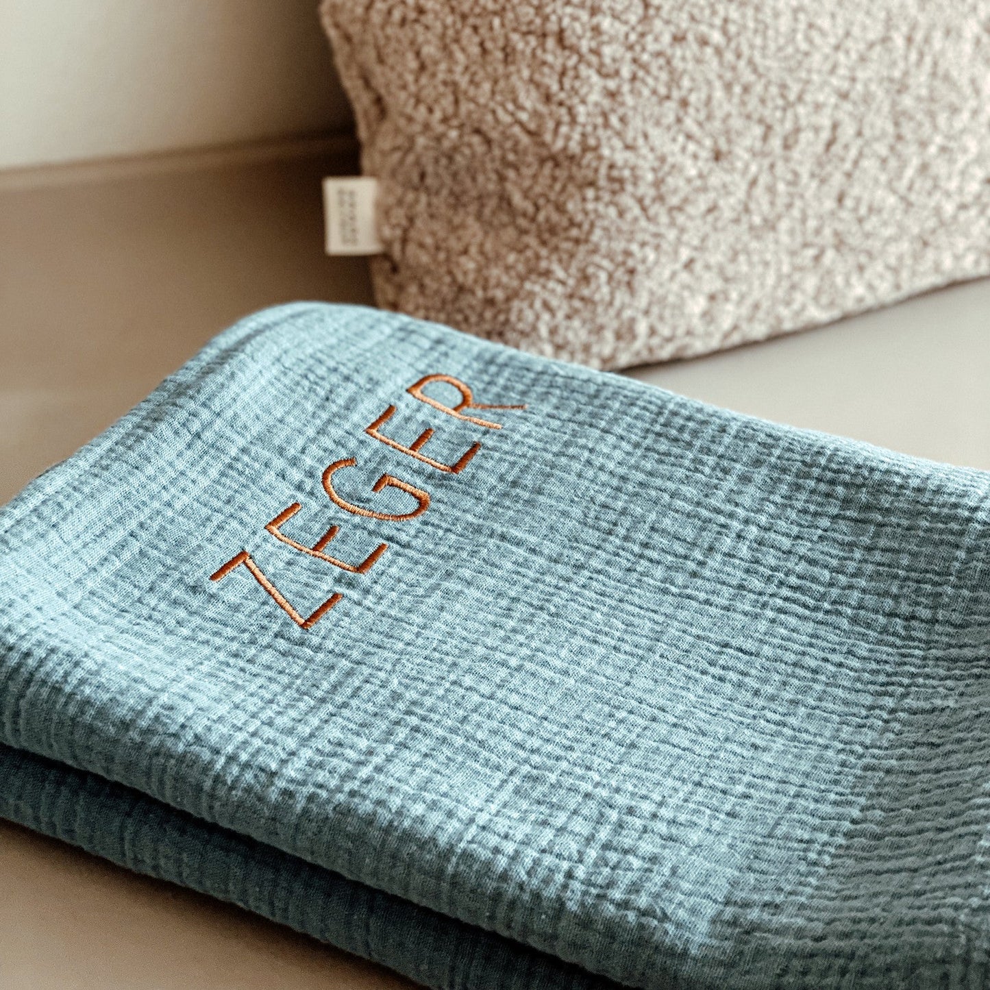 GIANT SWADDLE | MISTY BLUE