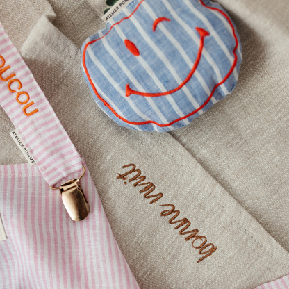 PACIFIER CLOTH  POMME | LOVELY LINEN L'AMOUR