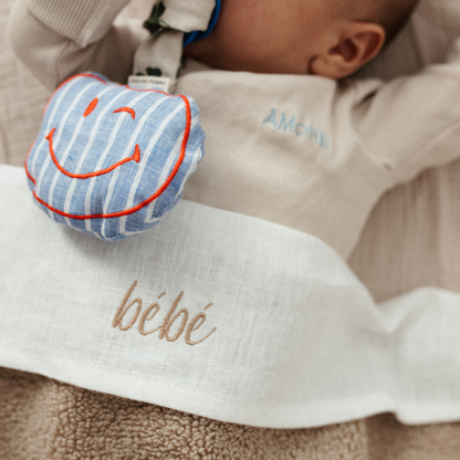 PACIFIER CLOTH  POMME | LOVELY LINEN L'AMOUR