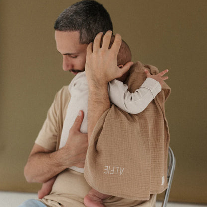 HUGE TOWEL | FINE BROWN