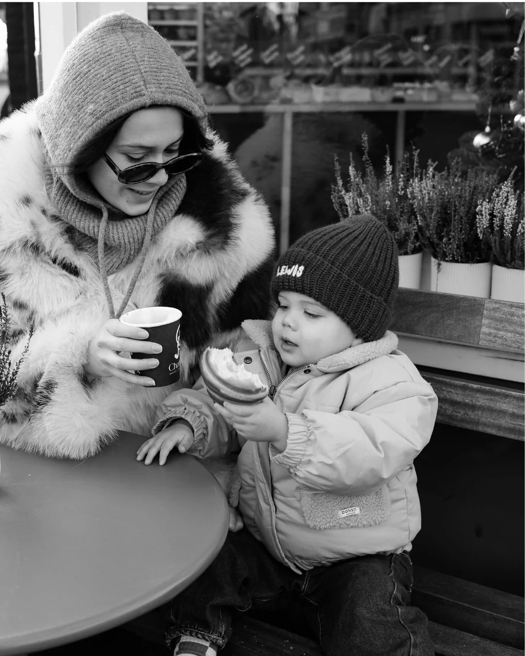 BEANIE | HOT CHOCOLATE