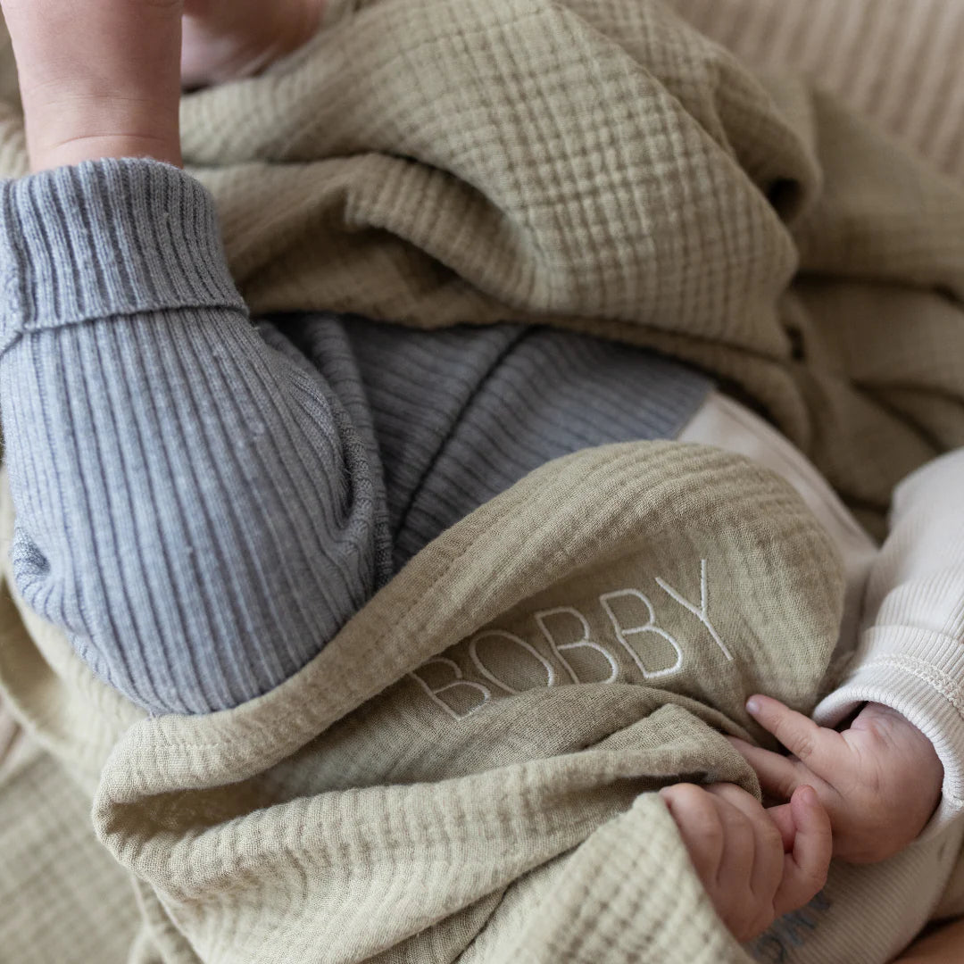 GIANT SWADDLE | MORNING MOSS
