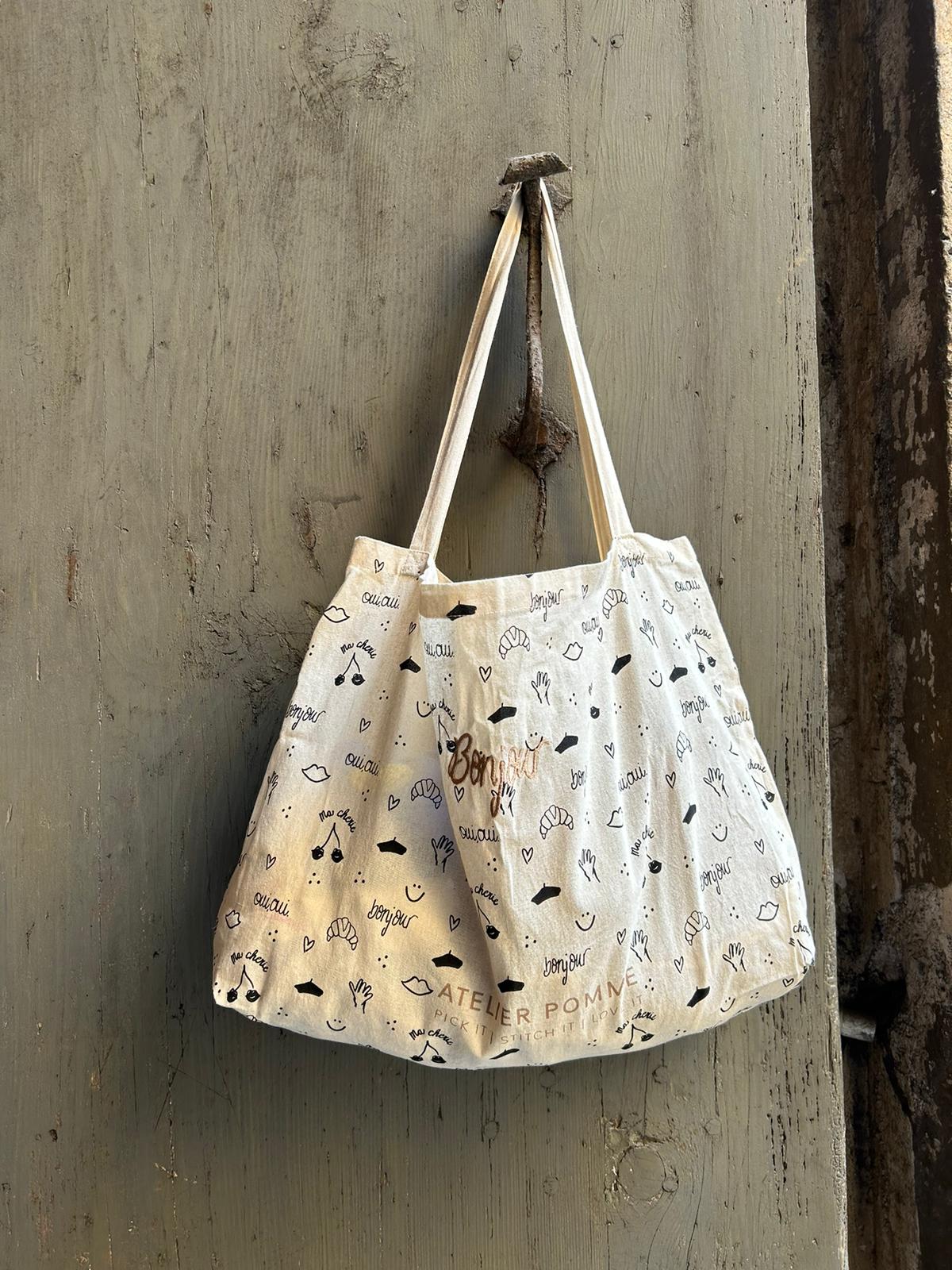 PARIS SHOPPER