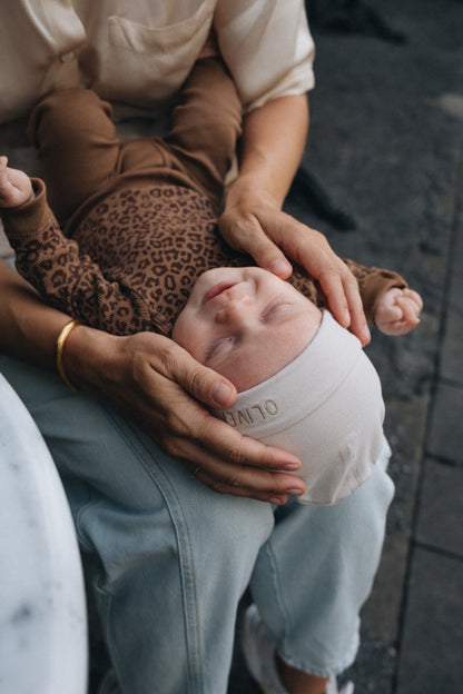 TEENY TINY BEANIE | BONJOUR BEIGE