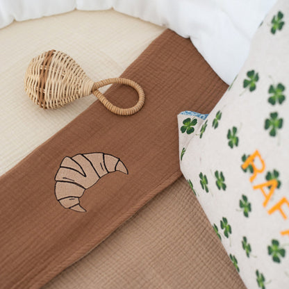 MUSLIN BLANKET CRIB | FINE BROWN