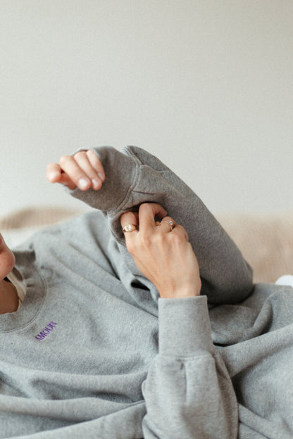 WMN  SWEATER - FEELIN' GREY