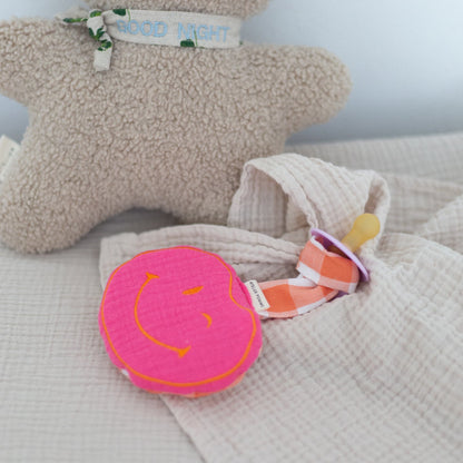 PACIFIER CLOTH POMME | BLOWY BUBBLEGUM