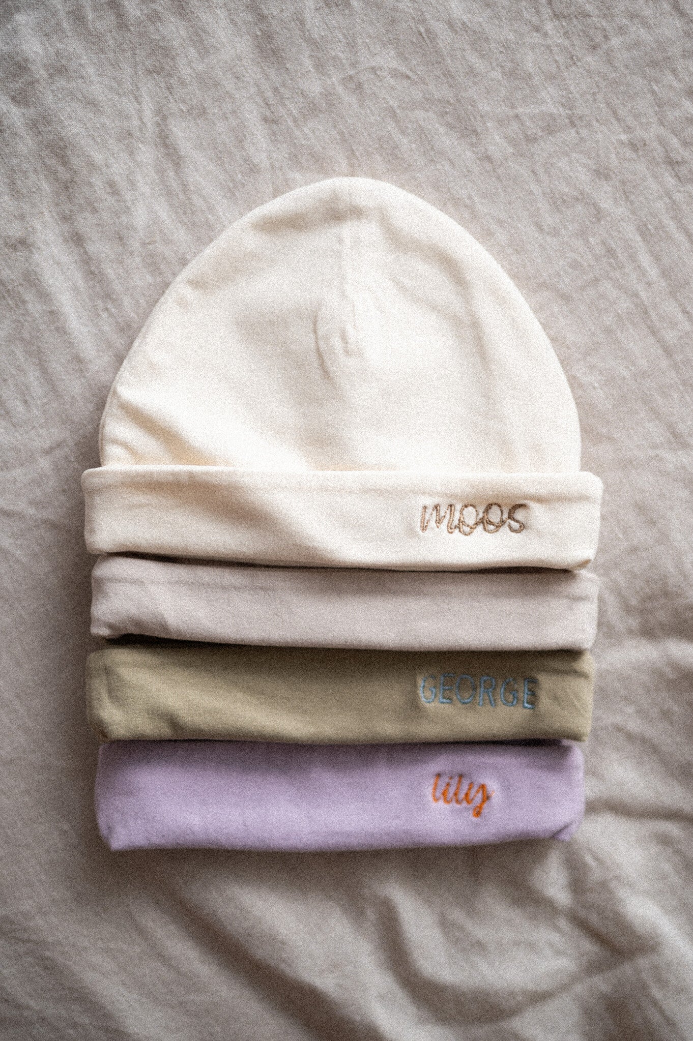 TEENY TINY BEANIE | COSY WHITE