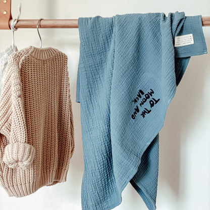 HUGE TOWEL | MISTY BLUE