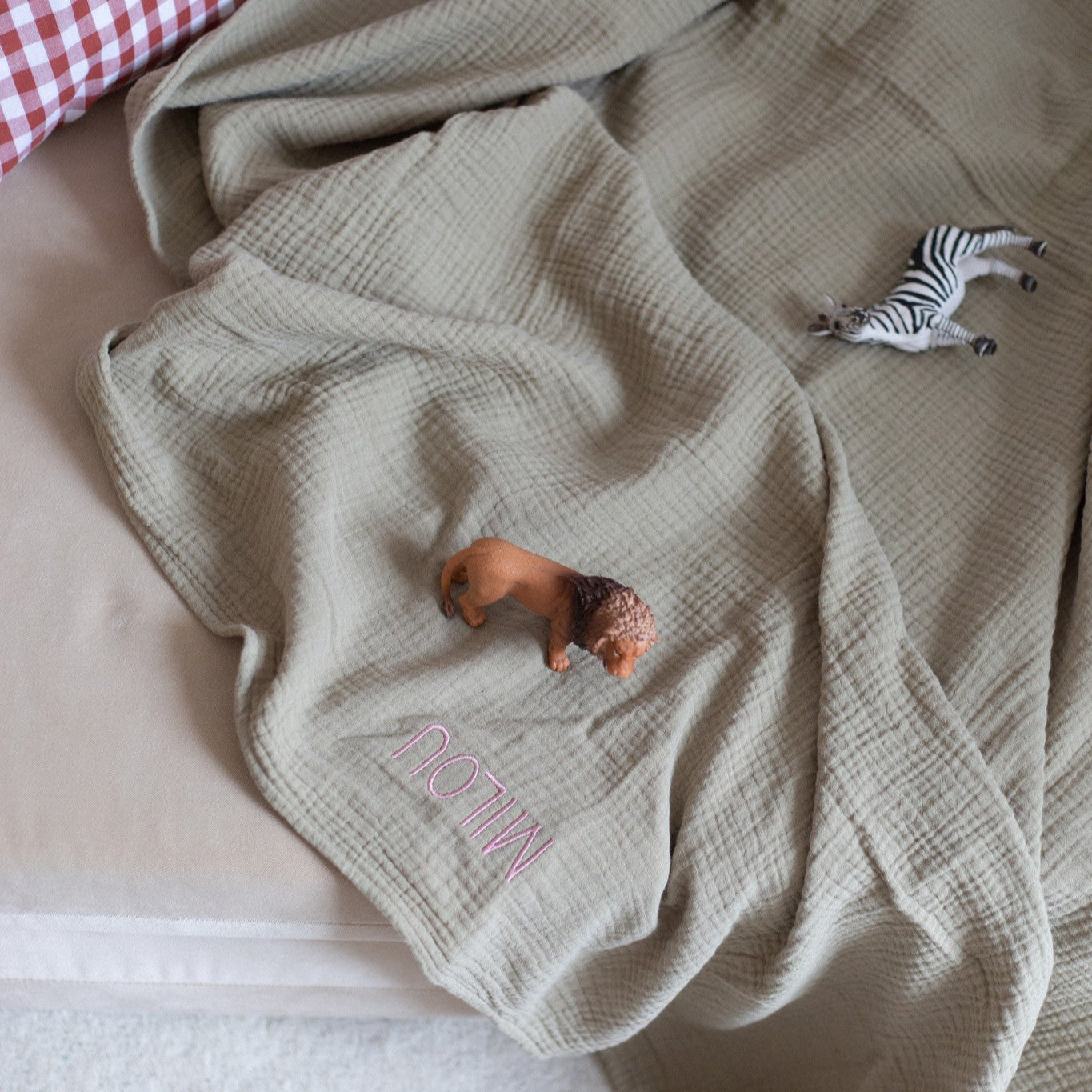 GIANT SWADDLE | MORNING MOSS