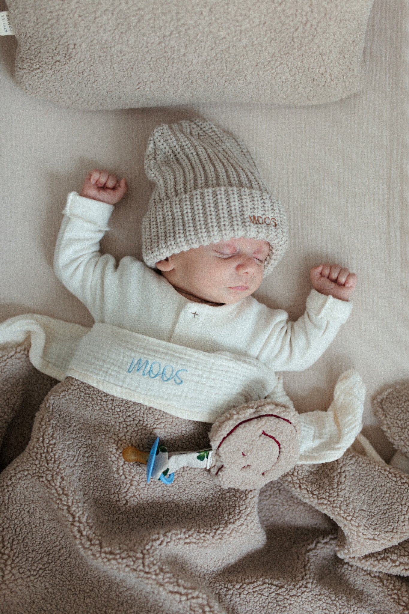 FLAT SHEET COT | COSY WHITE