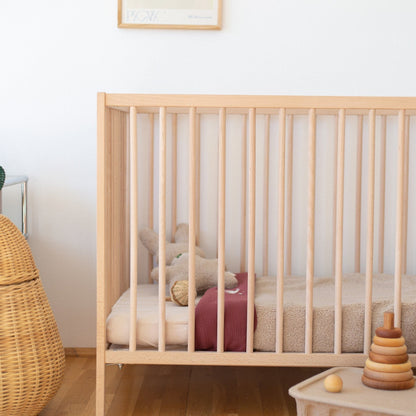 FLAT SHEET COT | BURGUNDY BOO