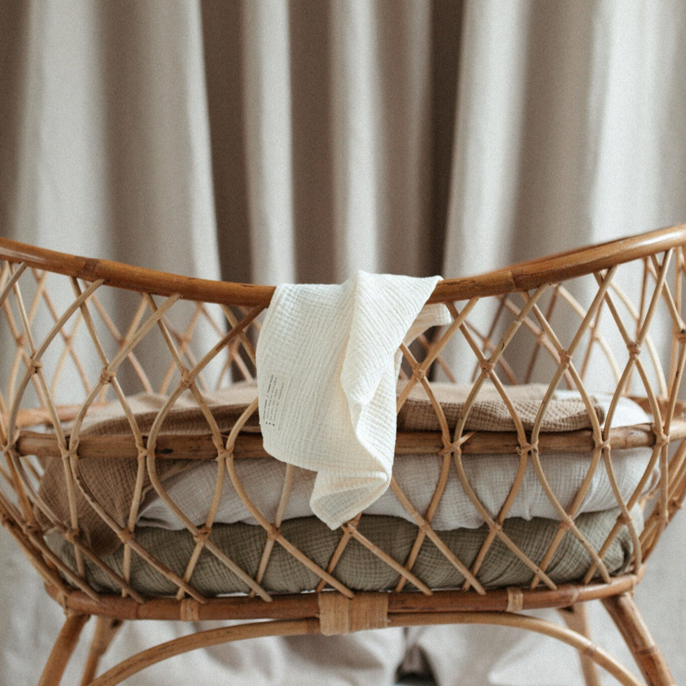 PETIT TOWEL | COSY WHITE