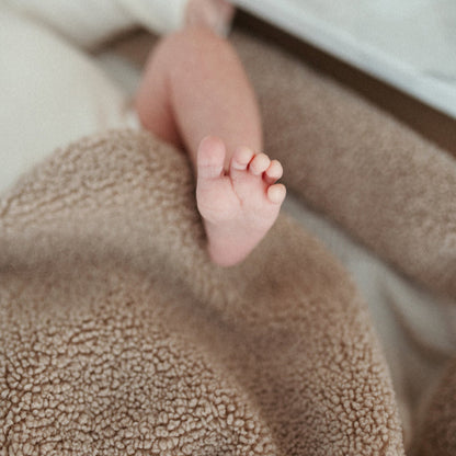 TEDDY HOODED BLANKET | BONJOUR BEIGE