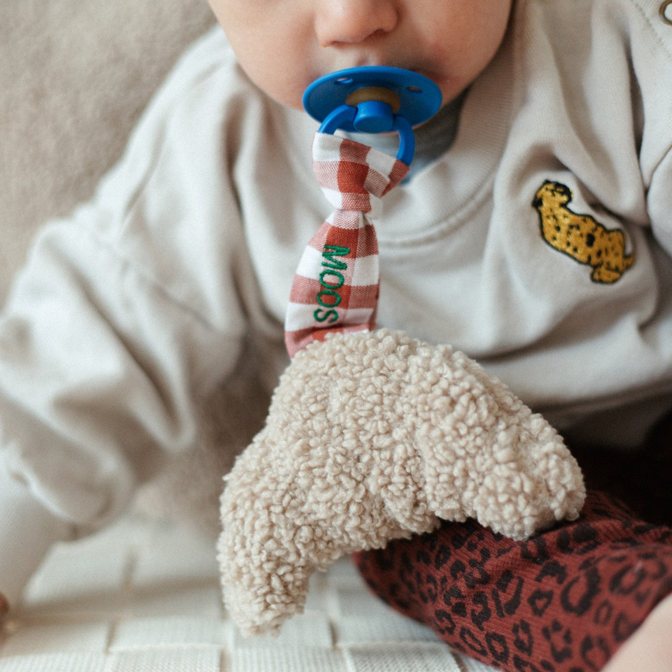 PACIFIER CLOTH | BONJOUR LITTLE CROISSANT