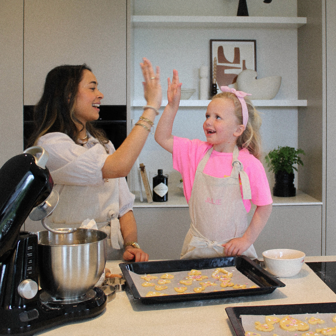 APRON - PETIT CHEF  LINNEN