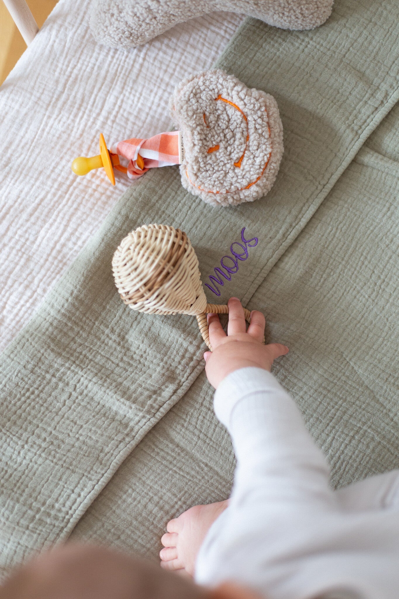 MUSLIN BLANKET CRIB | MORNING MOSS