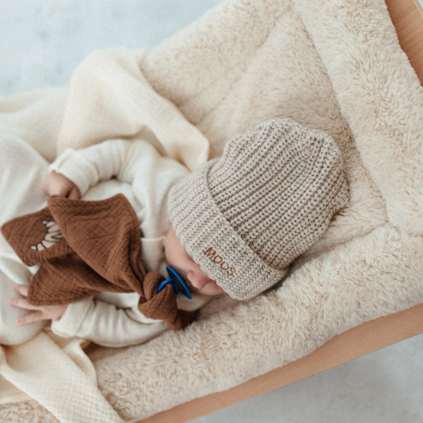 PACIFIER CLOTH CUDDLE | BETTER BROWNIE