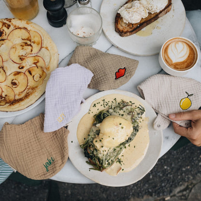 TINY BIB | LUCKY LILA