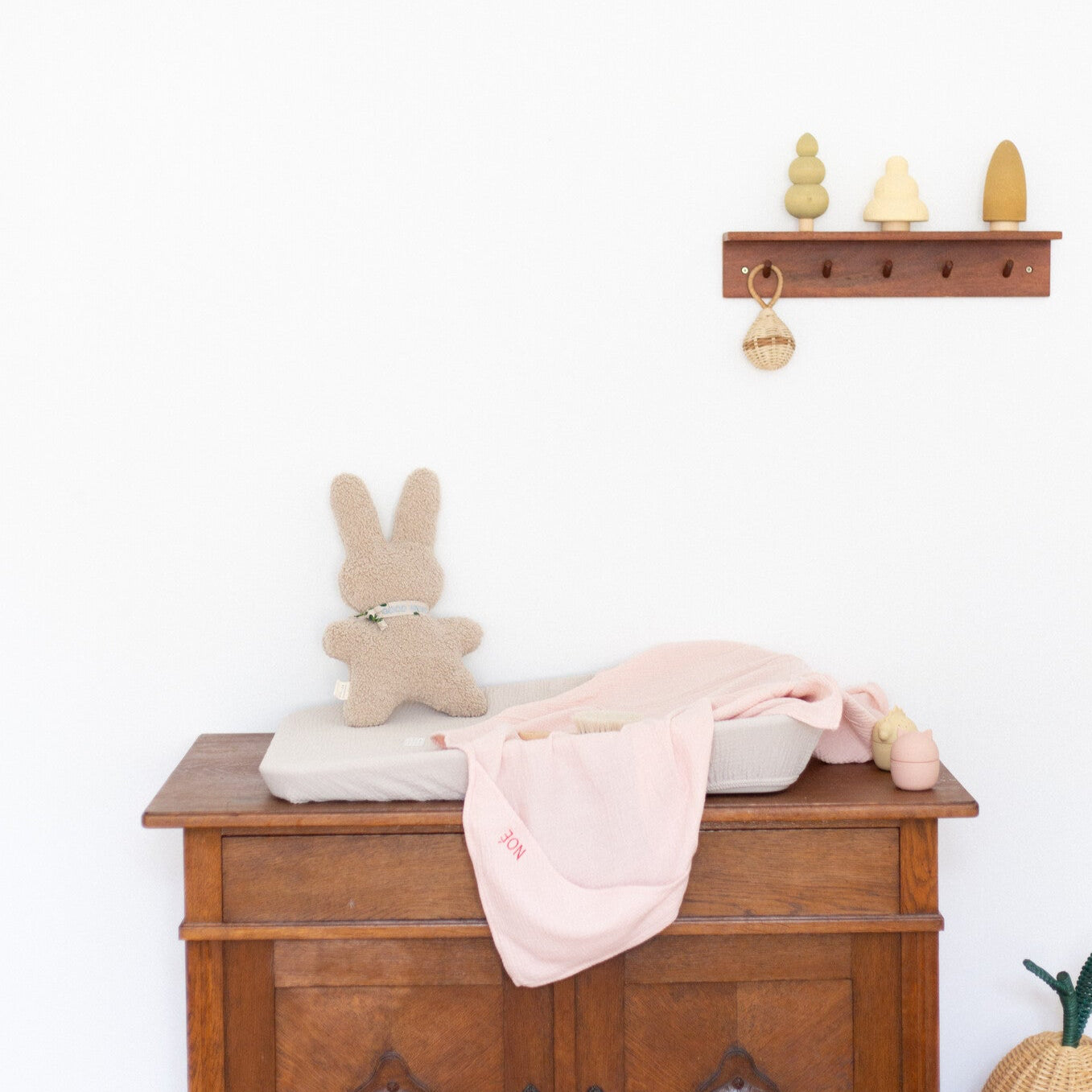 BATH TOWEL | PINKY PROMISE