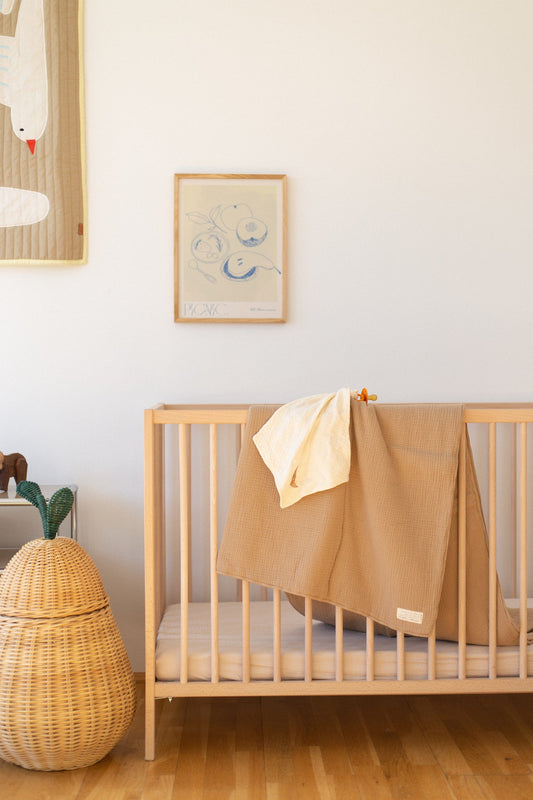 MUSLIN BLANKET FINE BROWN - COT
