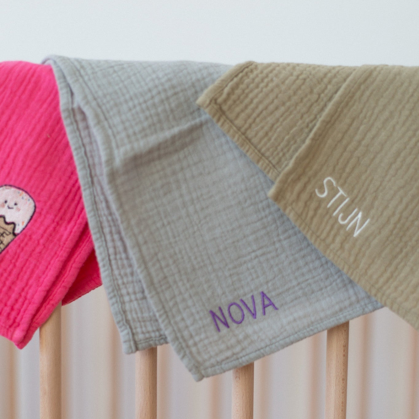 PETIT TOWEL | FEELIN' GREY