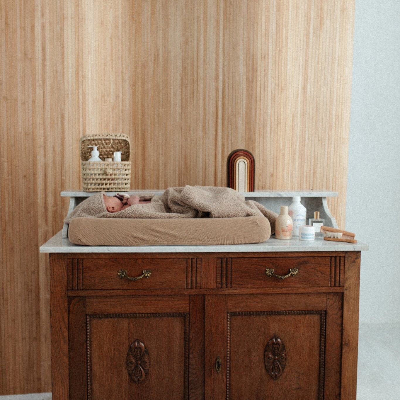 TEDDY HOODED BLANKET | BONJOUR BEIGE