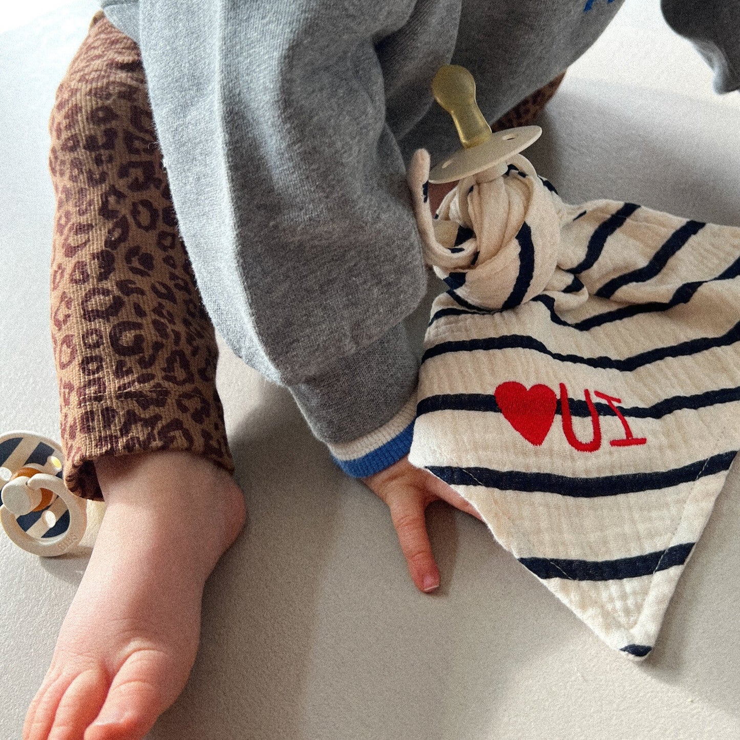 PACIFIER CLOTH CUDDLE | THE BRETON STRIPE