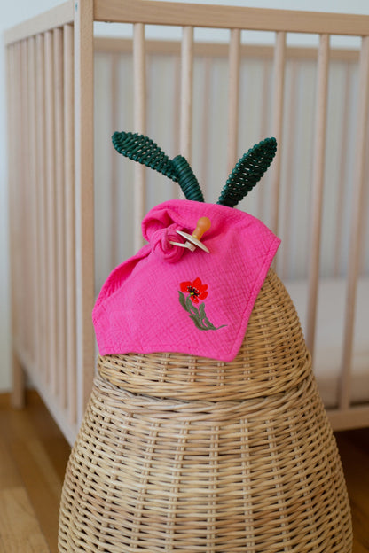 PACIFIER CLOTH - CUDDLE - BLOWY BUBBLEGUM