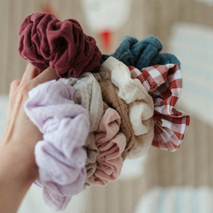 OVERSIZED SCRUNCHIE MUSLIN COTTON