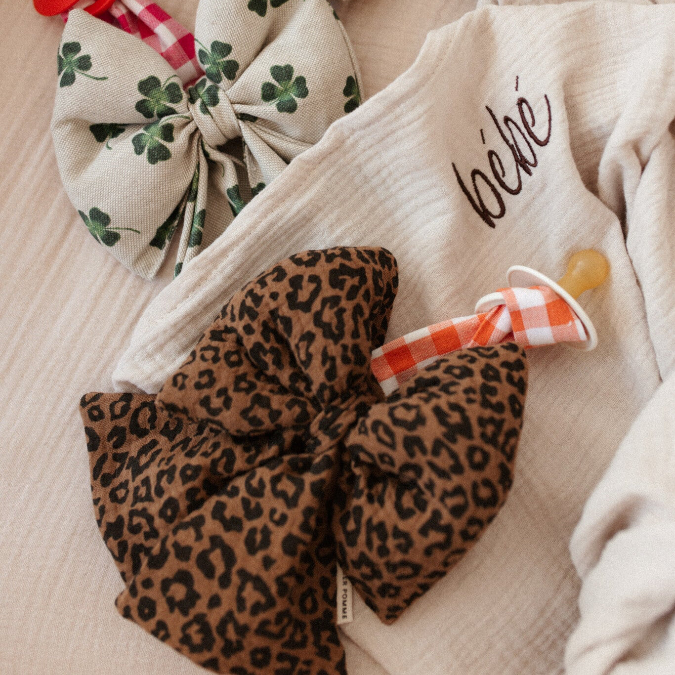PACIFIER CLOTH | PUT A BOW ON IT LEOPARD