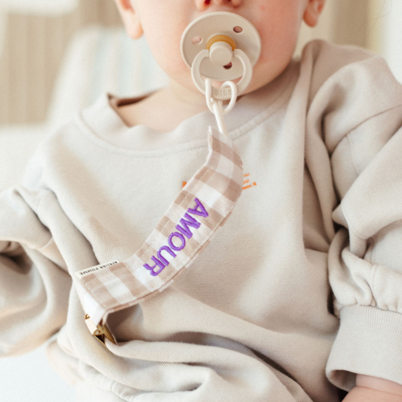PACIFIER CORD CHECKED | BONJOUR BEIGE